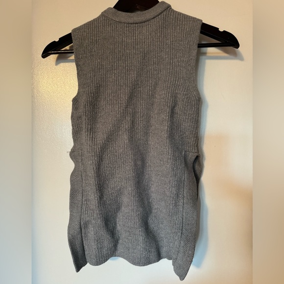 aritzia knit top - Picture 4 of 4